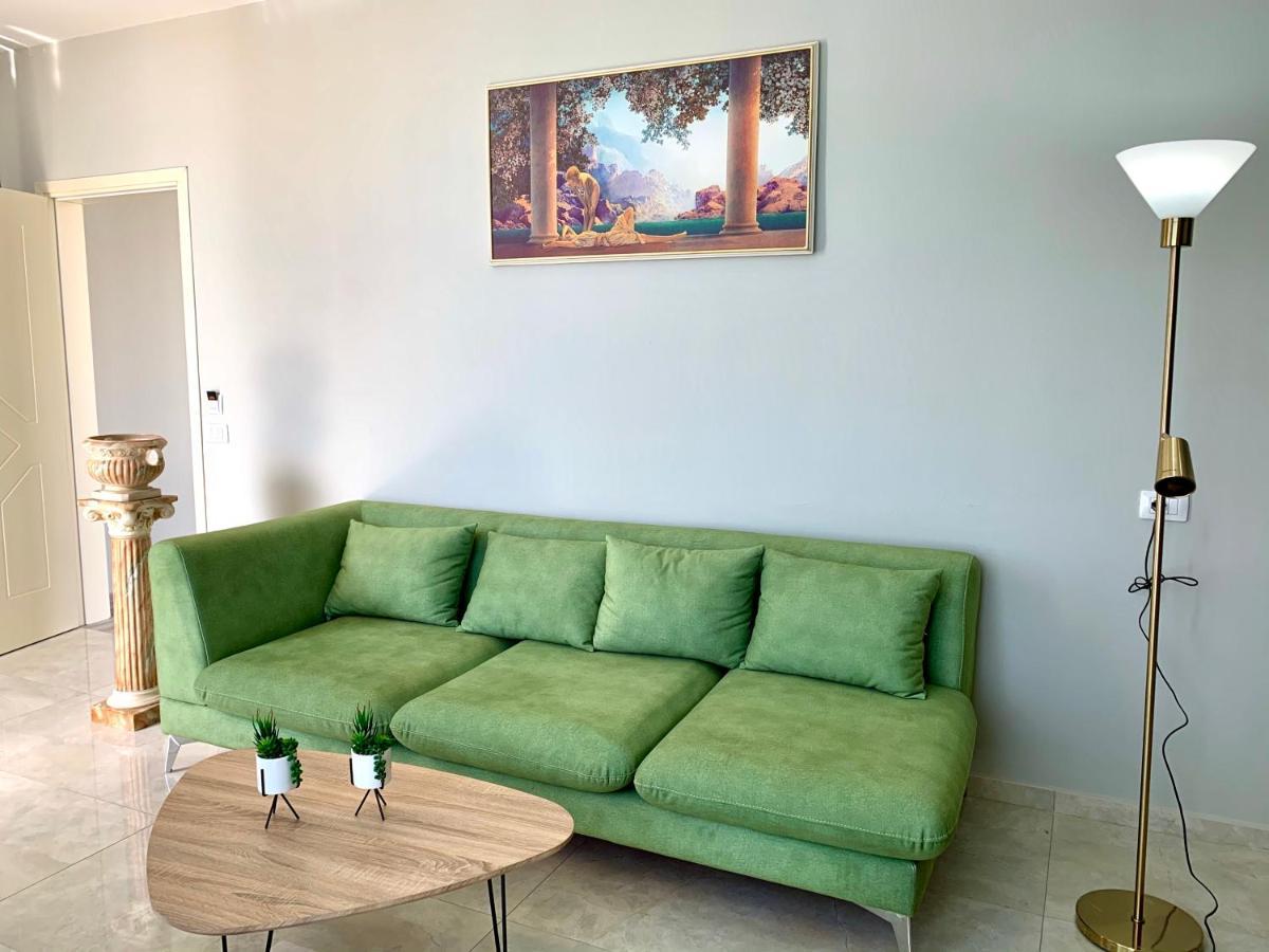 Julius Hotel Golem  Extérieur photo